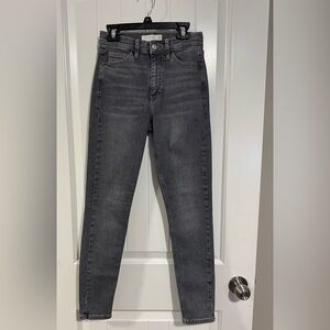 Topshop Jamie High Rise Gray Jeans Size 26 NWOT Classic Straight Leg Gray Wash